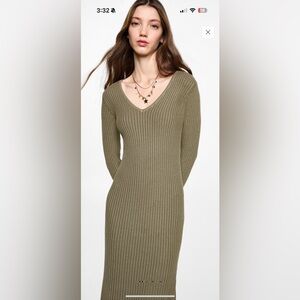 Mango Green Ribbed Sheath Maxi Dress V-Neck